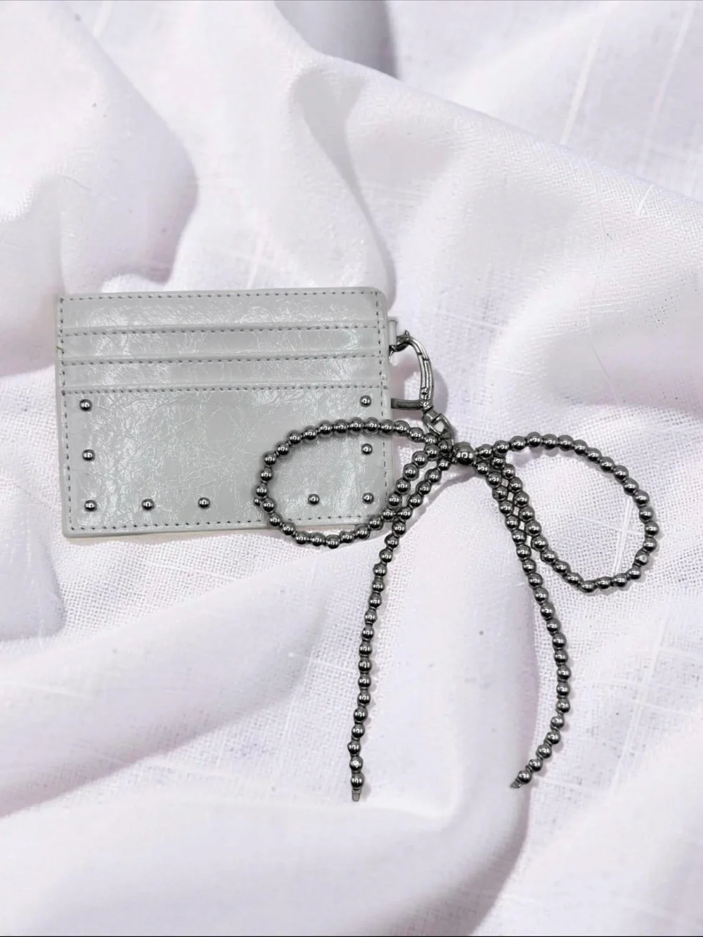 White Faux Leather Card Holder Wallet w/ Bow Charm Keychain